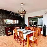فيلة Bali بلايا بلانكا